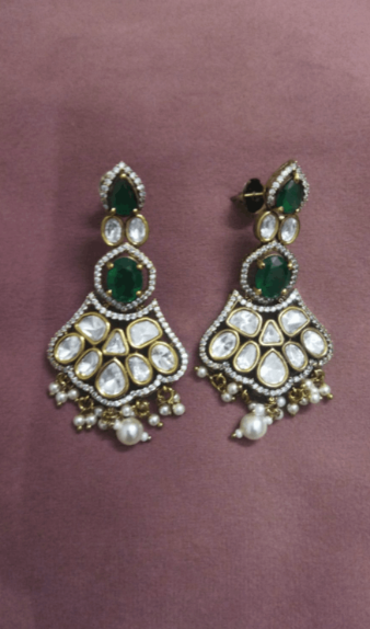 Oviya Earrings