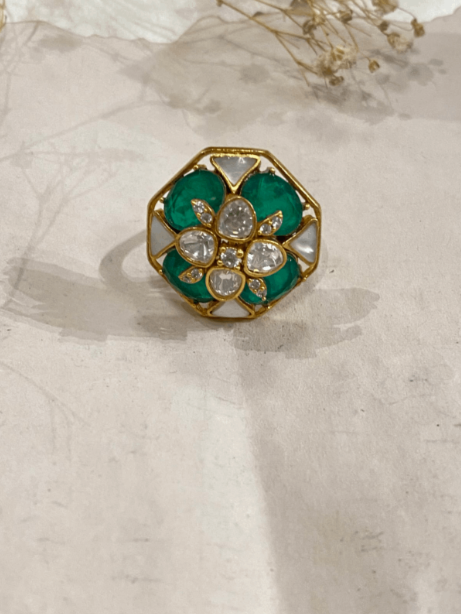 Amara Ring