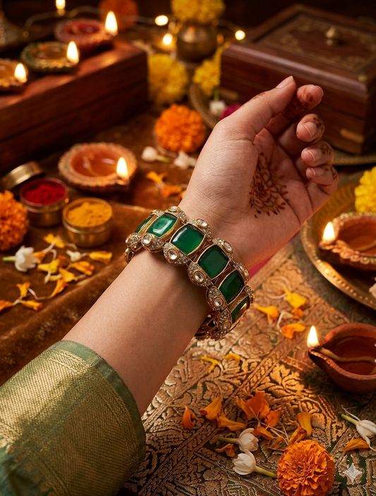 Emerald Empire Bracelet